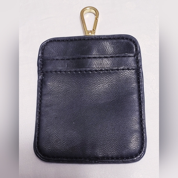 Soft Leather id Holder - Picture 1 of 3